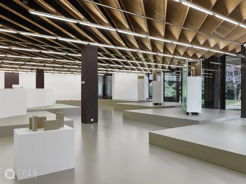 克里斯托弗·威廉姆斯(Christopher Williams)| 卓纳艺术家简介 卓纳画廊DavidZwirner 崇真艺客